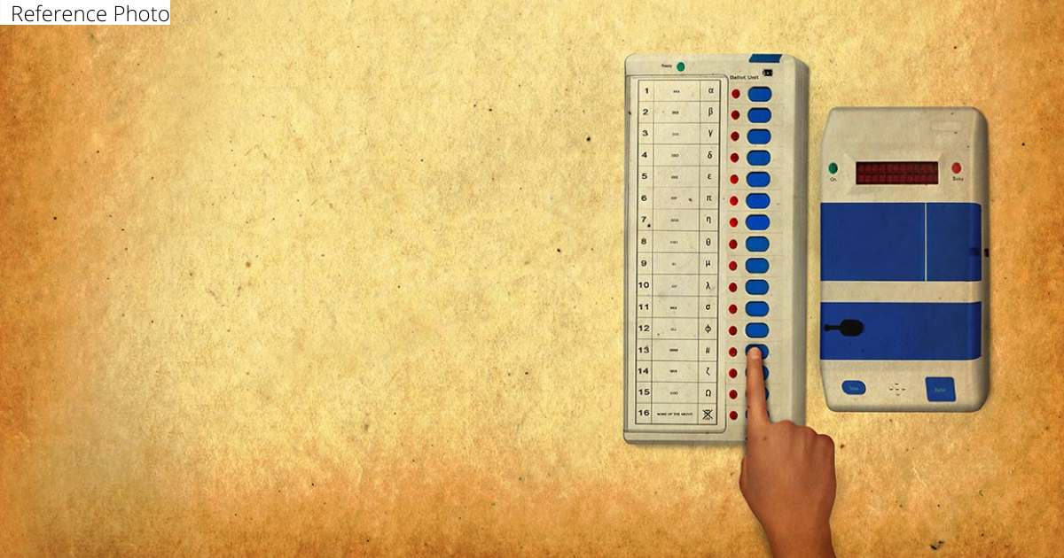Ahead of UP polls results, SP candidate keeps eye on EVM strong room with binoculars